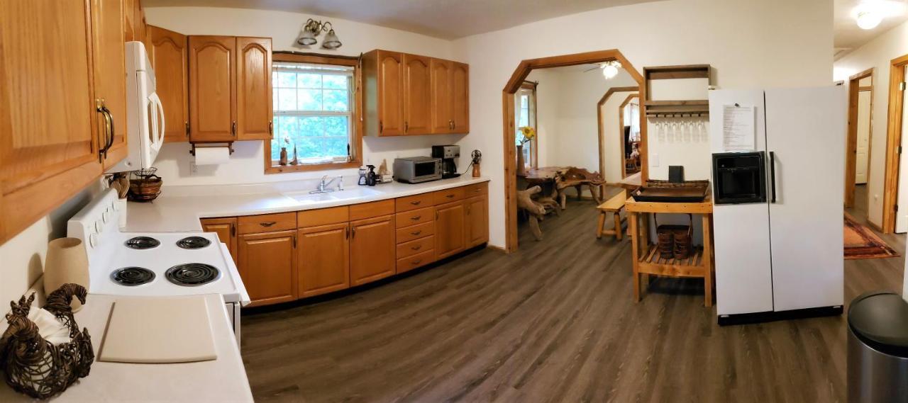 Ridge Retreat At Hearthstone Cabins And Camping - Pet Friendly Helen Extérieur photo